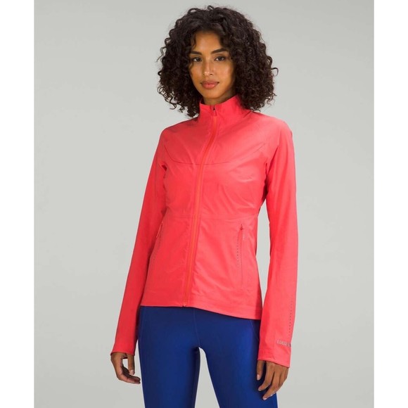 Lululemon Fast Free Running WindbreakerSize 4 Pale Raspberry Waterproof New